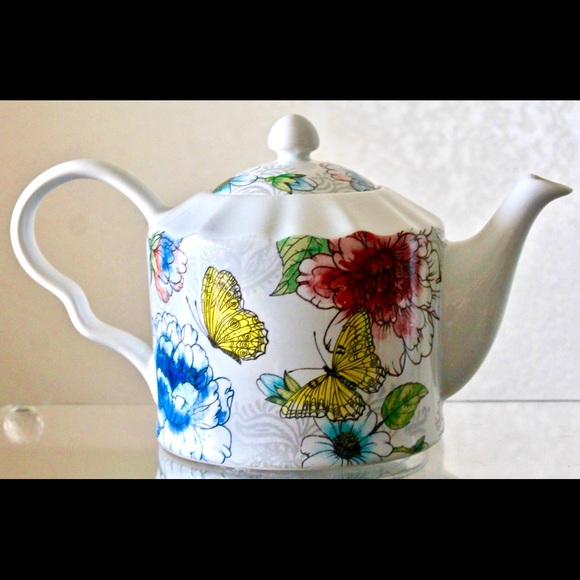HARPER BY COVENTRY TEAPOT & LID  FLORAL BIRD 5 CUP - Picture 2 of 7